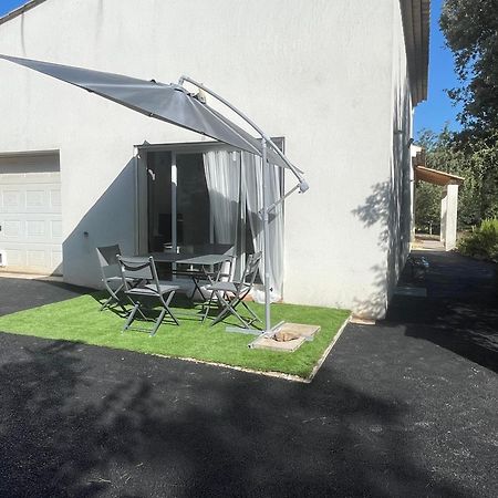 Logement Tout Confort Au Calme Entre Saint Tropez Et Les Gorges Du Verdon Le Thoronet Exteriör bild