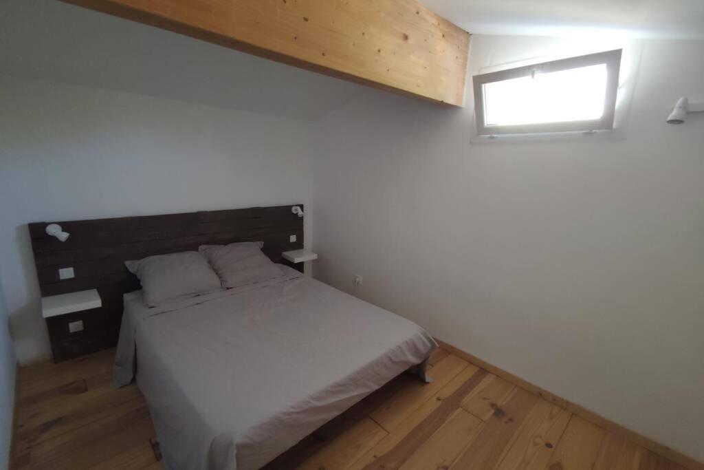 Logement Tout Confort Au Calme Entre Saint Tropez Et Les Gorges Du Verdon Le Thoronet Exteriör bild