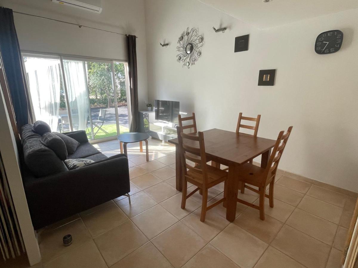 Logement Tout Confort Au Calme Entre Saint Tropez Et Les Gorges Du Verdon Le Thoronet Exteriör bild