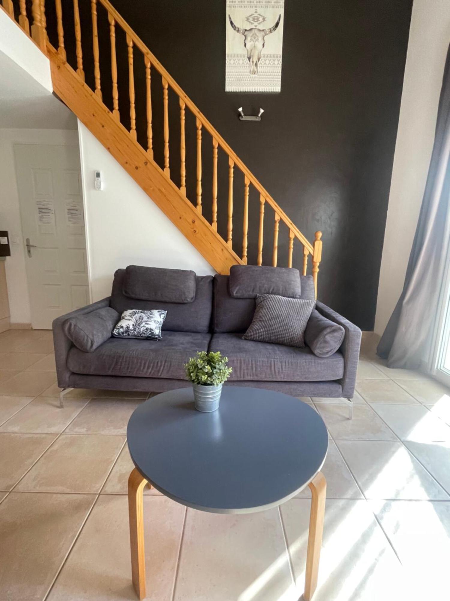Logement Tout Confort Au Calme Entre Saint Tropez Et Les Gorges Du Verdon Le Thoronet Exteriör bild